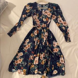 Yumi Kim long sleeve dress, like new